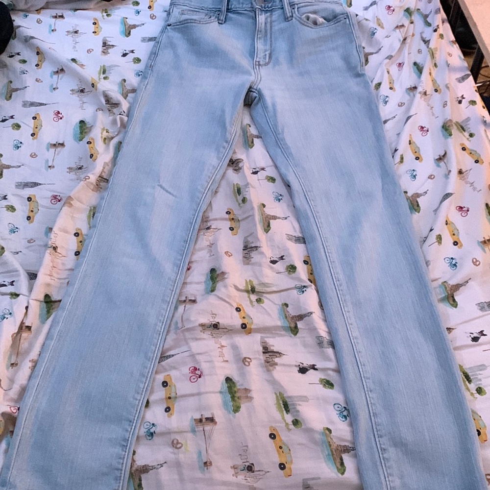 Blue skinny jeans